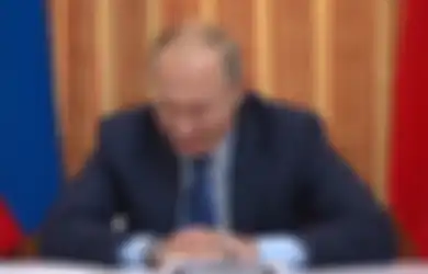 Batuk-batuk Terus Selama Pertemuan Pemerintah, Para Pejabat Rusia Khawatirkan Kesehatan Vladimir Putin, Pemimpin Kremlin Katakan Ini Soal Tubuhnya