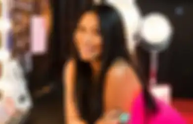 Penyanyi Anggun C Sasmi Bawa Kabar Duka, Legenda Musik Dunia Ini Meninggal Dunia, Kolom Komentar Banjir Ungkapan Belasungkawa