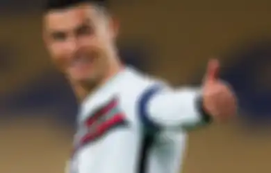 Dihempas Jauh-jauh, Aksi Ronaldo Singkiran Botol Coca-Cola Bikin Saham Auto Anjlok, Begini Respon Perusahaan Minuman Bersoda Itu