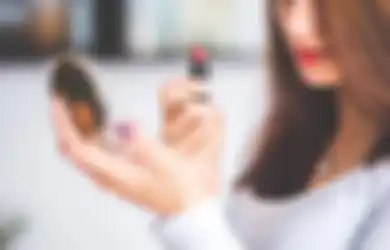 18 Ide Hadiah untuk Orang yang Hobi Dandan, Deretan Hal Ini Bisa Dijadikan Pertimbangan
