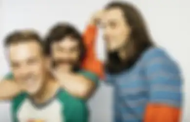 Tiny Moving Parts Rilis Single Baru yang Meriah, 'Life Jacket'