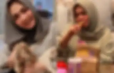 Bak Sambaran Petir di Siang Bolong, Rieta Amalia Tiba-tiba Pamer Foto Bareng Sosok Ini, Kondisi Rumah Tangganya dengan Eksekutif Perusahaan Dubai Langsung Jadi Sorotan!