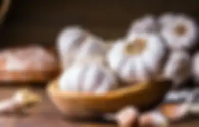 Tak Hanya Redakan Kolesterol dan Penyakit Jantung, Siapa Sangka Bahan Dapur Ini Miliki Manfaat Ajaib Sebagai Pupuk Tanaman!