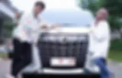 Dipamerkan Bareng Lesty Kejora Usai Lamaran, Rizky Billar Bongkar Sosok yang Berikan Kado Berupa Mobil Alphard, Ternyata Bukan Orang Sembarangan