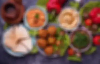 Mulai Sekarang, Hentikan 8 Cara Makan yang Digemari Orang Indonesia Ini, Sering Bikin Kepincut, Ternyata Makanan Ini Bisa Perpendek Umur dan Membuat Cepat Tua