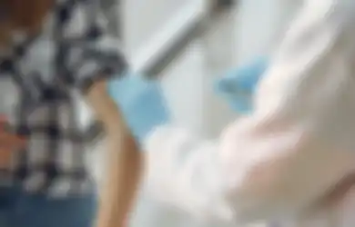 Fobia Jarum Suntik tapi Harus Ikut Vaksin? Ini Cara Mengatasinya