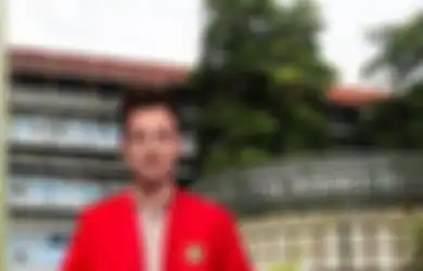 'Lolos Fakultas Kedokteran Universitas Hasanuddin’, Charlie Puth Dibanjiri Ucapan Selamat oleh Netizen Indonesia 