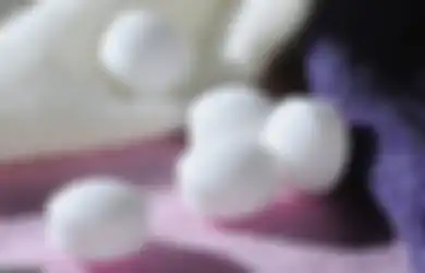 Satu Indonesia Tak Sadar, Kapur Barus Ternyata Punya Segudang Manfaat untuk Kesehatan Rambut, Termasuk Membasmi Kutu