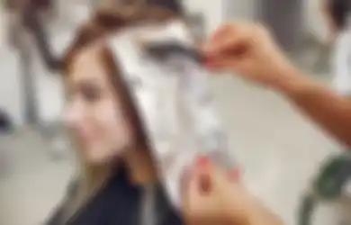 Sering Dilakukan Banyak Orang, Benarkah Pewarna Rambut Bisa Tingkatkan Risiko Kanker Payudara? Begini Kata Sang Ahli