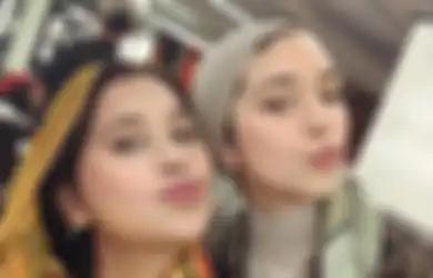Jarang Terekspos! Putri Ayu Azhari Tampil Kian Menawan Pasca Berhijab dan Mulai Beranjak Remaja, sang Ibu Justru Tulis Curahan Hati yang Bikin Terenyuh
