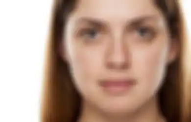 5 Kebiasaan Sepele Ini Bikin Wajah Makin Kusam. Skincare Jadi Percuma!
