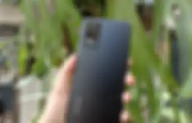 Unboxing vivo V21, HP 4 Jutaan Dengan Chipset Terkenal Qualcomm