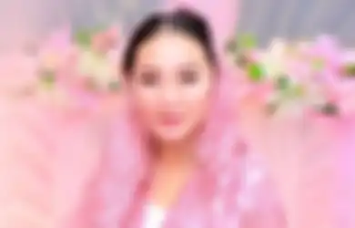Biodata Artis Zaskia Gotik, Sang Empu Goyangan Itik yang Kini Hidup Enak Usai Dinikahi Pengusaha Tajir