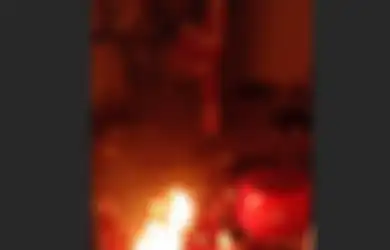 Lakukan Ritual Klenik di Dalam Apartemen, Dukun Santet Ini Didatangi oleh Petugas Damkar Usai Tetangganya Mengira ada Kebakaran