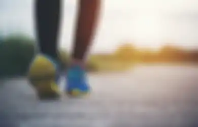 Jangan Anggap Remeh, Jalan Kaki Ternyata Bisa Hilangkan Perut Buncit, Begini Cara Kerjanya Bikin Tubuh Langsing Bak Model Iklan