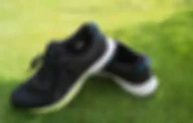 Nggak Ribet dan Mencolok, Asics Gel-Kumo Lyte 2 Jadi Teman Berlari yang Nyaman