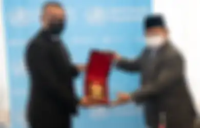 Kasus Covid-19 di Indonesia Menggila, Prabowo Subianto Diajak Bertemu Tatap Muka dengan Direktur Jenderal WHO, Indonesia 'Dimarahi'?