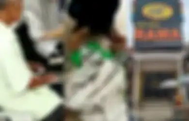  Beli Emas 18 Gram untuk Istri, Kakek Pengemis Ini Bayar Pakai 2 Karung Uang Receh, Sempat Ditolak 2 Toko, Begini Ceritanya