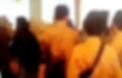 Sembrono Gelar Hajatan hingga Timbulkan Kerumunan di Hari Pertama PPKM Darurat, Rumah Lurah di Depok Kena Segel dan Berujung Pemeriksaan