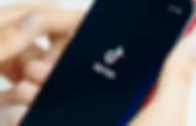Cara Buat Background Moon Phase yang Lagi Tren di TikTok Tanpa Aplikasi