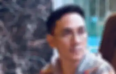 Nekat Tinggalkan Karir Stabil PNS Demi Jadi Artis, Penyanyi yang Dulu Viral Pada Masanya Kini Hanya Bisa Santai di Rumah Nganggur Total, Tak Ada Tawaran Meski Prestasinya Mentereng Sejak Lama