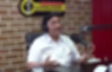 Sambil Tersenyum Penuh Arti, Deddy Corbuzier Puji Habis-habisan Gaya Hidup Luhut Binsar Pandjaitan: Saya Suka Nih