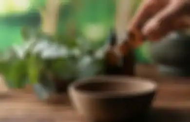 Khasiat Minum Minyak Kayu Putih Masih Jadi Teka-teki, Kenali Efeknya Bisa Pusing Hingga Alami Kejang