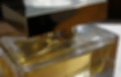 Gampang Banget, Bikin DIY Parfum Sendiri Biar Punya Wangi Khas Yuk!