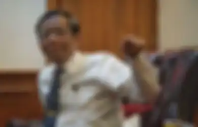 Tak Kalah dari Ibu-ibu, Sosok Pejabat Ini Juga Nonton Sinetron Ikatan Cinta Sampai-sampai Si Penulis Cerita Kena Kritiknya, Kenapa?