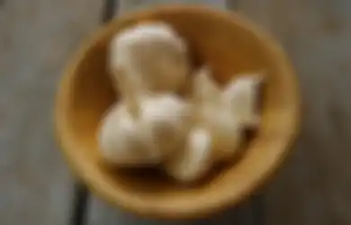 Rugi Baru Tahu Sekarang, Siapa Sangka Bawang Putih Ternyata Bisa Digunakan untuk Membersihkan Toilet loh, Jangan Kaget dengan Hasilnya ya