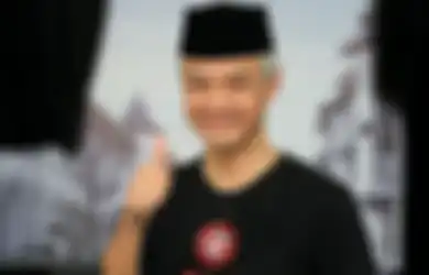 Unggah Video Minum Jamu, Ganjar Pranowo Beri Respon Kocak Samakan Pahitnya Jamu dengan PPKM, Netizen Tulis Komentar yang Tak Terduga