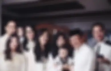 7 Foto Hangat Ibu Alyssa Soebandono Bareng Keluarga, Mertua Dude Harlino Dituding Pelakor Lebih Kejam dari Jennifer Dunn