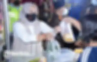 Tak Eman Harta Duniawinya yang Capai Rp 9,4 Miliar Habis, Wawali Madiun Ikhlas Bantu Masyarakat Terdampak PPKM: Nawaitu dan Seizin Suami Akan Terus Membantu...