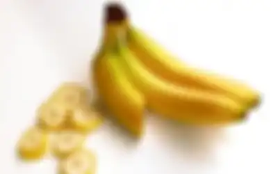 Nyesel Kalau Nggak Tahu, Cobalah Rutin Minum Air Rebusan Pisang Sebelum Tidur, Tubuh Bakal Rasakan 5 Manfaat Luar Biasa Ini