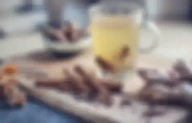 Meski Punya Manfaat Segudang, Anda Harus Hindari Konsumsi Jahe Jika Alami Salah Satu dari 4 Kondisi Ini Sebelum Terlambat!