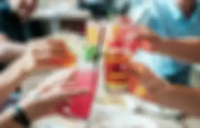 Jadi Favorit Sejuta Umat, Siapa Sangka 4 Minuman Ini Ternyata Berbahaya bagi Tubuhmu, Yuk Stop Mulai Sekarang