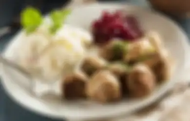 Bikin Bakso Daging Ala Swedia Pakai Daging Qurban yang Ada di Rumah!