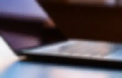 Bukan Rp10 Juta, Ini Perkiraan Harga Laptop Kemendikbud yang Viral