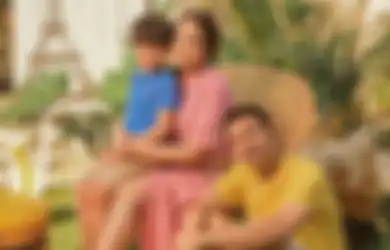 Nagita Slavina Hamil 6 Bulan, Rafathar Bahagia Sambut Calon Adik hingga Ciumi Baby Bump sang Ibu yang Sudah Mulai Membuncit