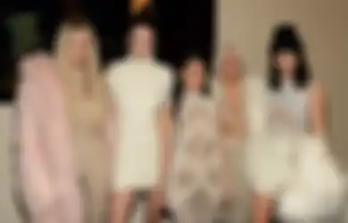 Ini Dia Parfum yang Dipakai The Kardashian Sisters! Penasaran?