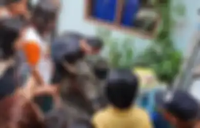 Ngeri, Buaya Sepanjang 1,7 Meter Ditemukan di Selokan Pemukiman Padat Warga, Saksi Awalnya Sempat Mengira Biawak, Endingnya sungguh Tak Terduga!