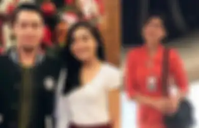 Ingat Cyndyana Lorens? Lama Tak Muncul Setelah Berhenti Jadi Pramugari Garuda, Adik Kriss Hatta Ternyata Kini Jadi Mualaf, Begini Kisahnya