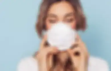 3 Powder Foundation Drugstore Top Biar Makeup Awet Meski Pakai Masker!