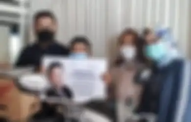 Kisah Kakek Safaruddin Kayuh Sepeda Sejauh 15 Kilometer Demi Vaksinasi Dilirik Ivan Gunawan hingga Diberi Sepeda Motor Matic, Faktanya Bikin Tercengang!