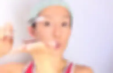 Tak Perlu Sampai Nahan Senyum Seumur Hidup Seperti Wanita Ini, Hilangkan Keriput di Wajah Cukup Hanya Gunakan Sendok Teh, Ini Caranya