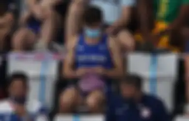 Dikira Gabut Saat Saksikan Pertandingan, Atlet Olimpiade Tokyo 2020 Asal Inggris Ini Memang Sengaja Rajut Kardigan untuk sang Sahabat, Intip Hasilnya