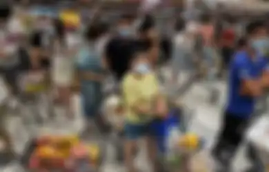 Warga Langsung Panic Buying Usai Ditemukan Cluster Anyar Infeksi Covid-19 Varian Delta, Fakta di Baliknya Bikin Syok!