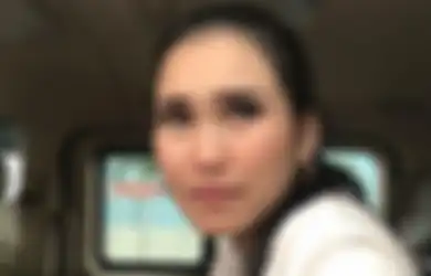 Pecah Telor, 60 Ribu Haters Tanda Tangan Ingin Lengserkan Ayu Ting Ting, Penggemar Fanatik Bikin Petisi Tandingan Pro Sang Biduan