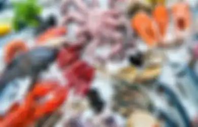 Seafood Bisa Mengatasi Rambut Rontok? Ada Makanan Lain Juga!