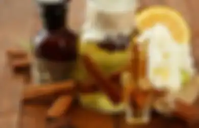 3 Aroma Parfum Ini Bisa Naikin Mood Saat Bosan di Rumah Saja, Lho!